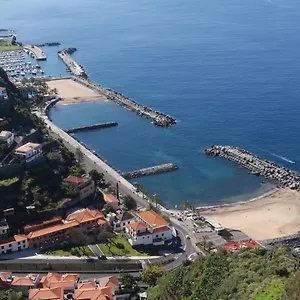 Charming In Calheta Beach - Esmeralda Apartment