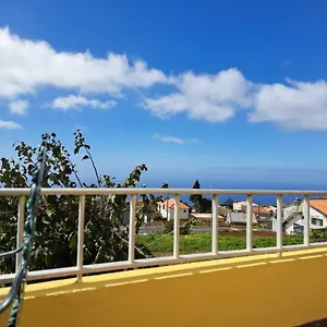 Calheta Countryside Apartment