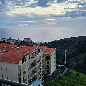 Sunset Star With Sea View Apartment